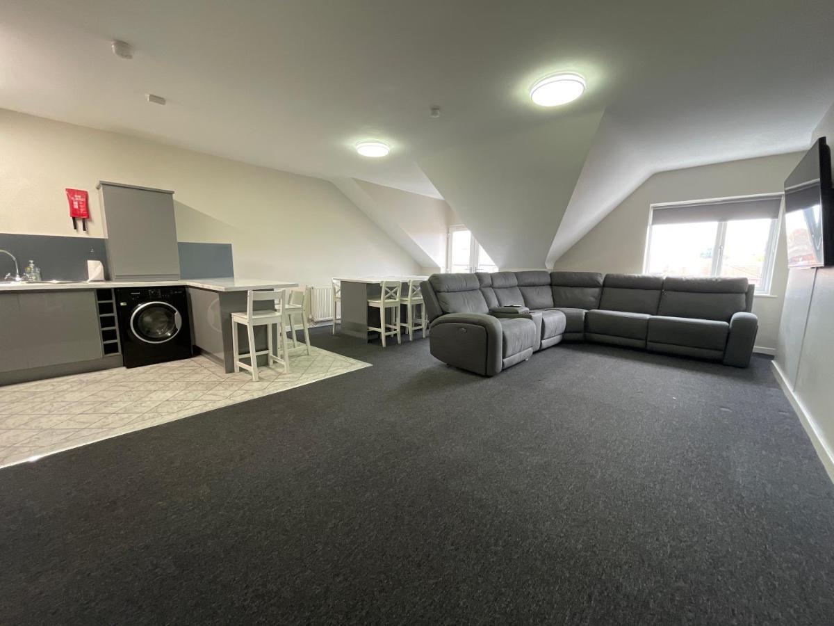 Mays Apartments - 102 Mill Street, Free Parking, 2 Minute Walk To Baltic Market And City Centre - Apartments Sleep 1-10 Guests Liverpool Exterior foto