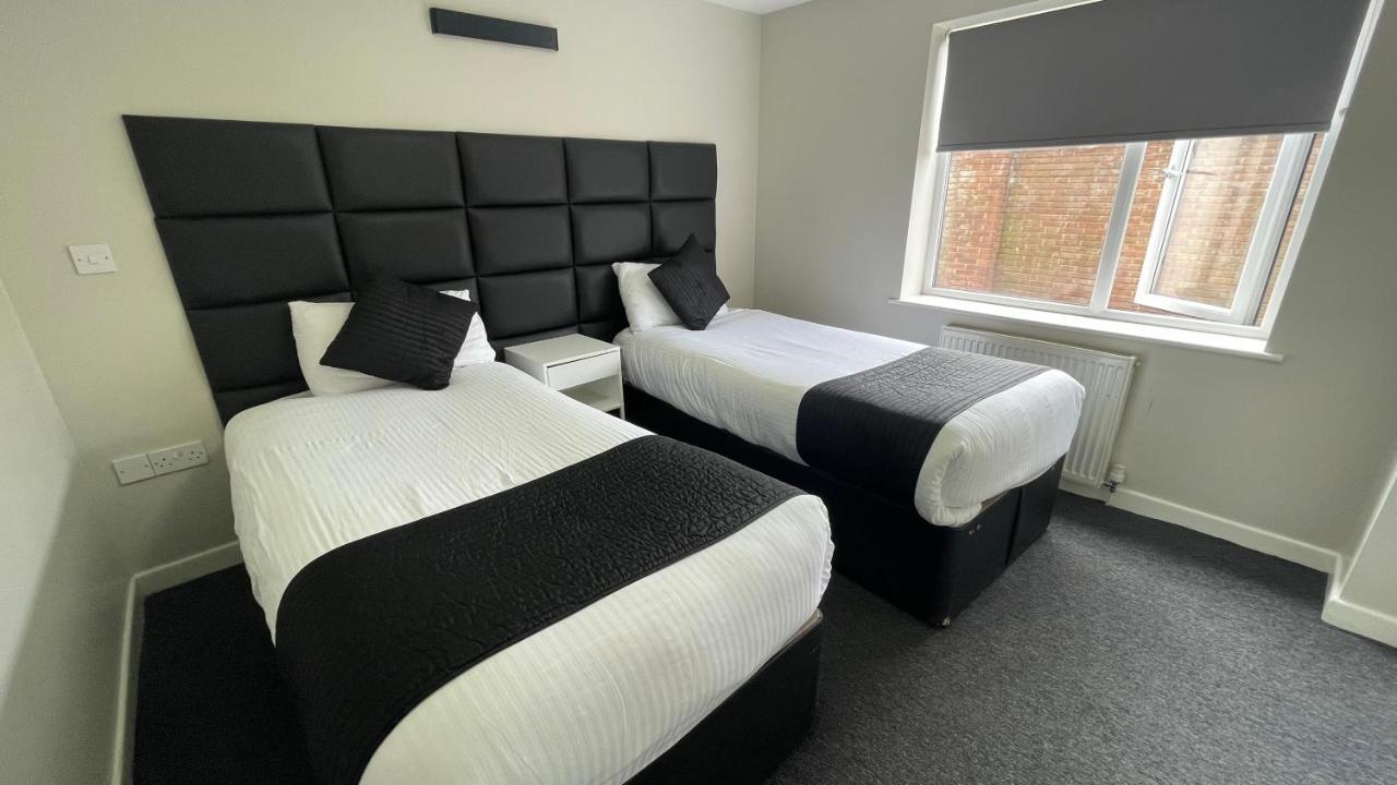 Mays Apartments - 102 Mill Street, Free Parking, 2 Minute Walk To Baltic Market And City Centre - Apartments Sleep 1-10 Guests Liverpool Exterior foto