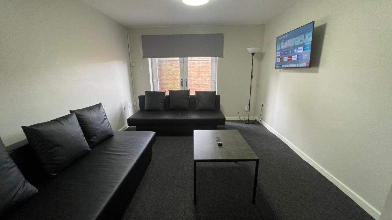 Mays Apartments - 102 Mill Street, Free Parking, 2 Minute Walk To Baltic Market And City Centre - Apartments Sleep 1-10 Guests Liverpool Exterior foto