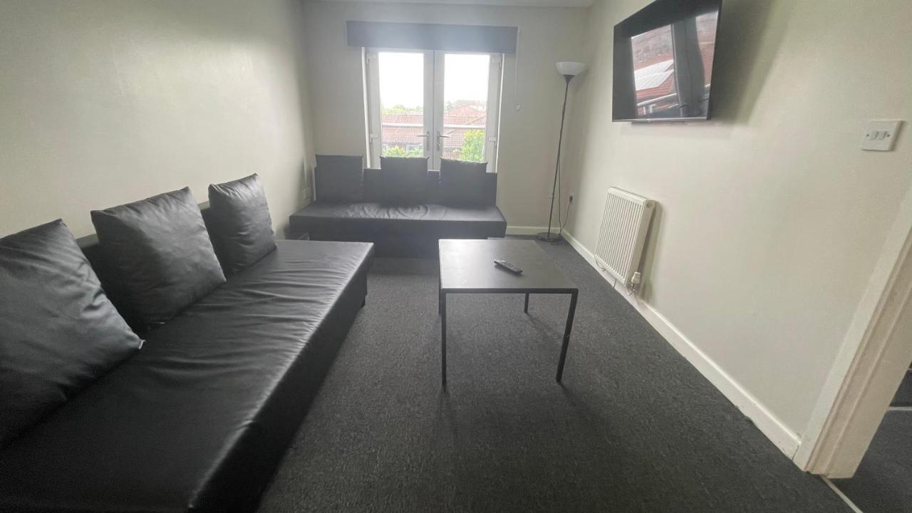 Mays Apartments - 102 Mill Street, Free Parking, 2 Minute Walk To Baltic Market And City Centre - Apartments Sleep 1-10 Guests Liverpool Exterior foto
