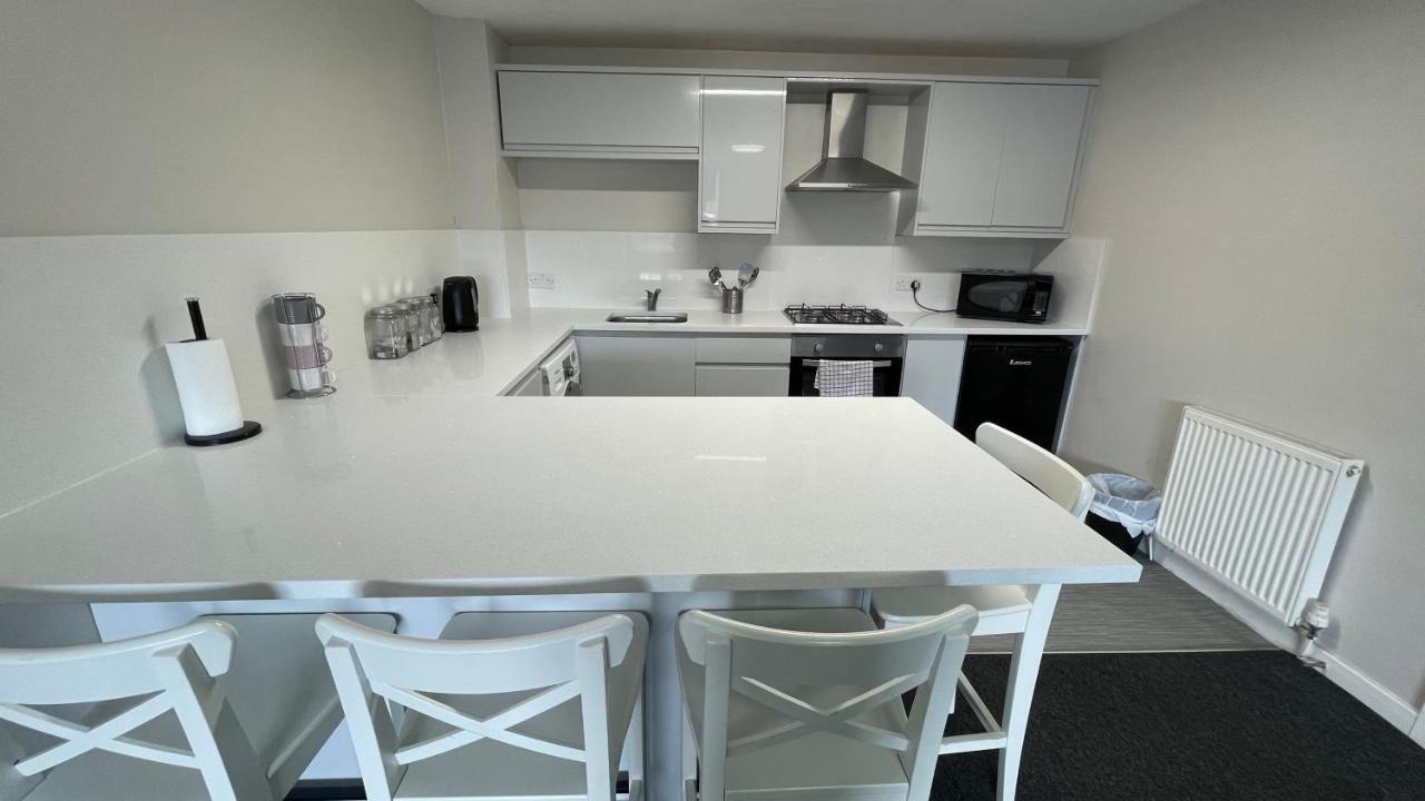 Mays Apartments - 102 Mill Street, Free Parking, 2 Minute Walk To Baltic Market And City Centre - Apartments Sleep 1-10 Guests Liverpool Exterior foto