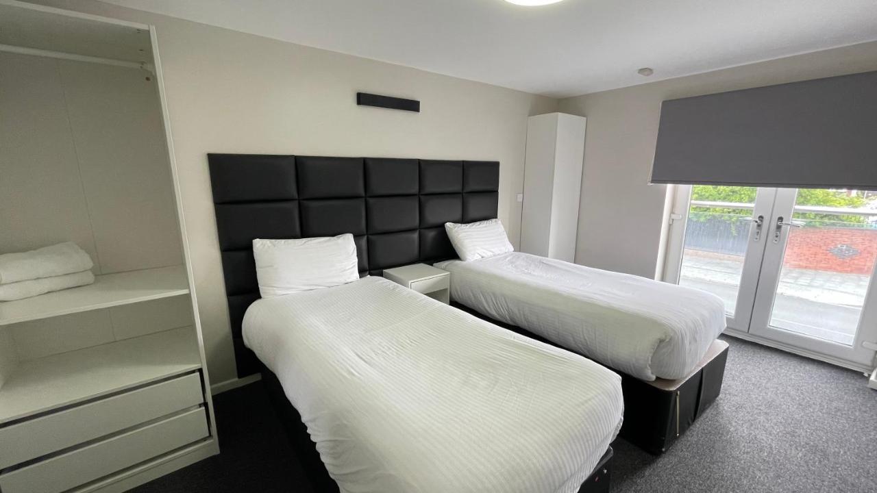 Mays Apartments - 102 Mill Street, Free Parking, 2 Minute Walk To Baltic Market And City Centre - Apartments Sleep 1-10 Guests Liverpool Exterior foto