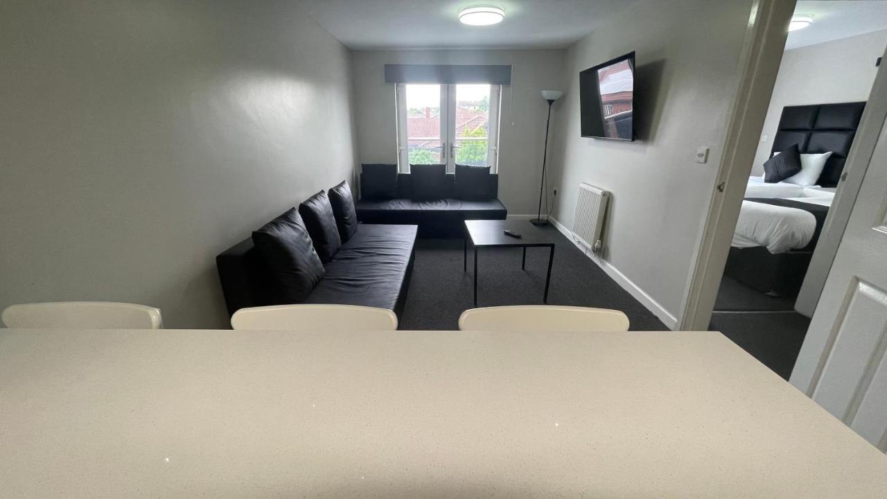 Mays Apartments - 102 Mill Street, Free Parking, 2 Minute Walk To Baltic Market And City Centre - Apartments Sleep 1-10 Guests Liverpool Exterior foto