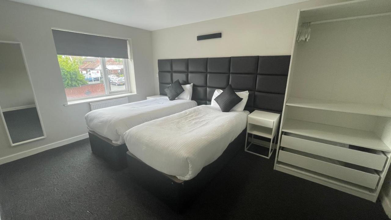 Mays Apartments - 102 Mill Street, Free Parking, 2 Minute Walk To Baltic Market And City Centre - Apartments Sleep 1-10 Guests Liverpool Exterior foto